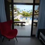 Flat Muro Alto Condominio Malawi - Terreo 104H